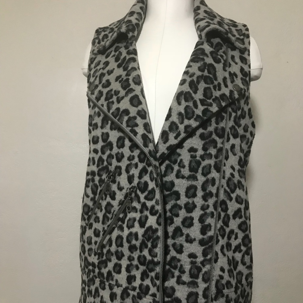 🎁 jolt women’s Grey Vest